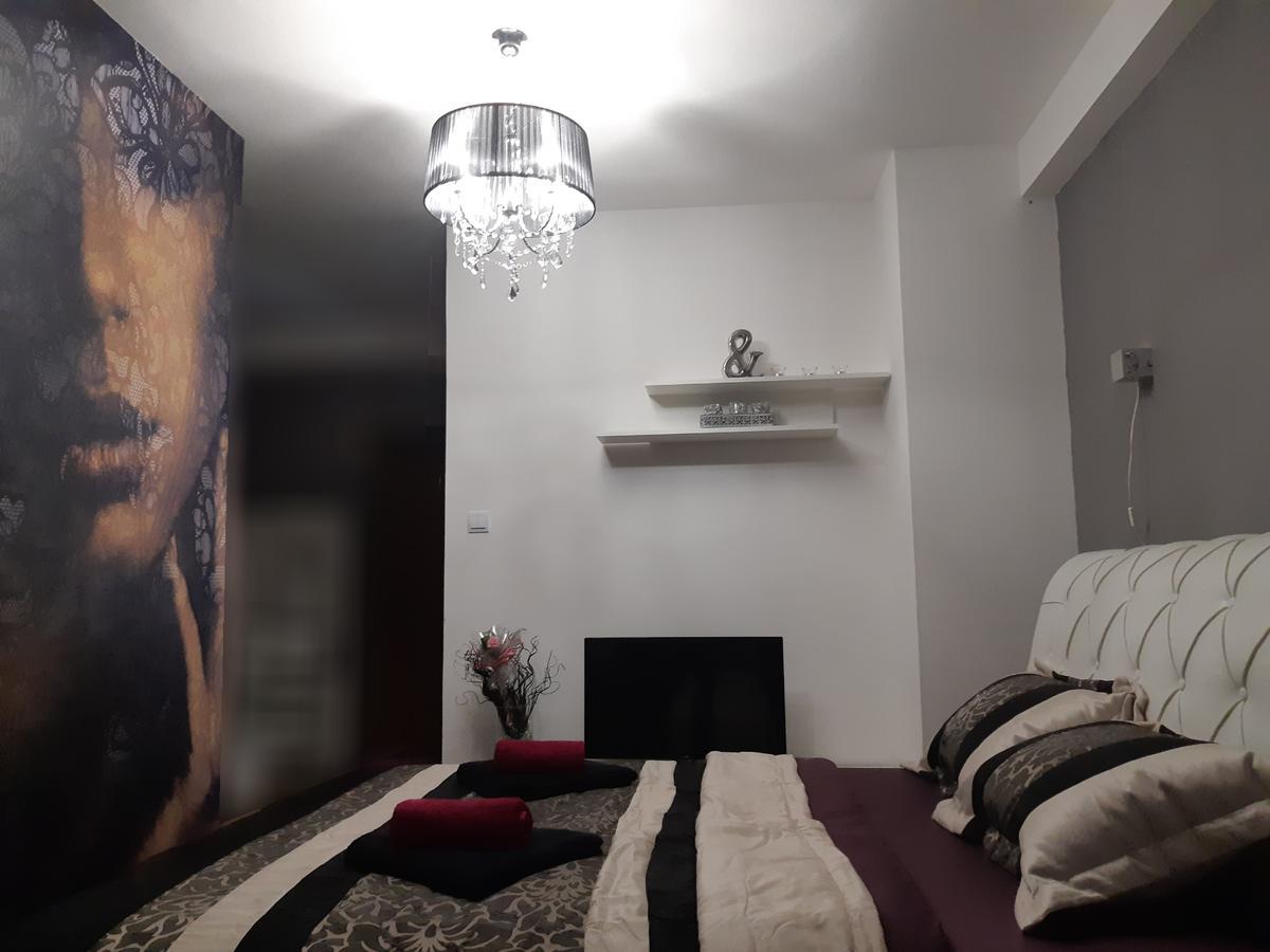 Velvet Lux Daire Ni Dış mekan fotoğraf