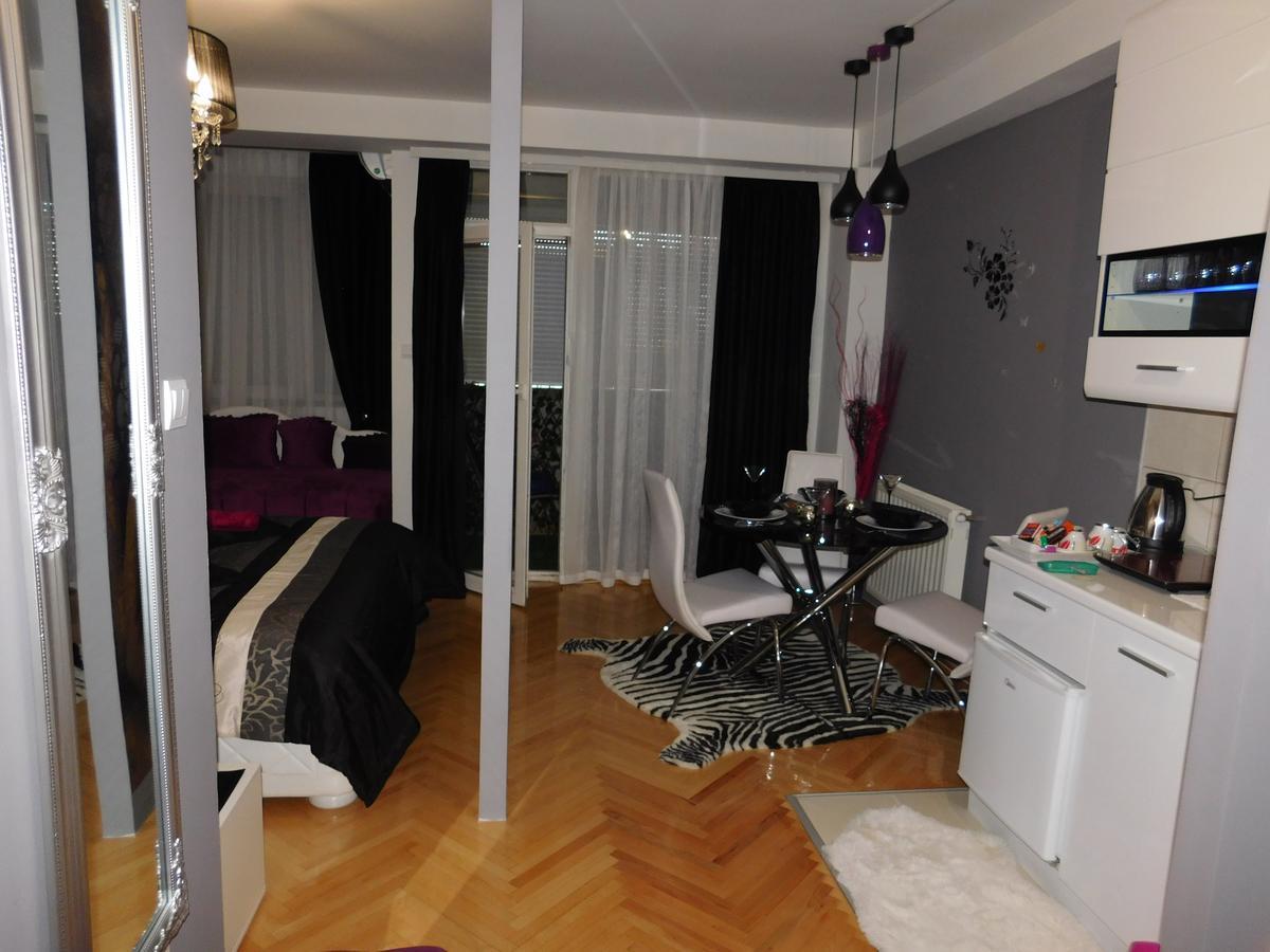 Velvet Lux Daire Ni Dış mekan fotoğraf